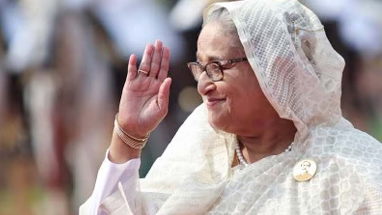 Bangladesh PM Sheikh Hasina Resigns Amid Palace Protest Chaos