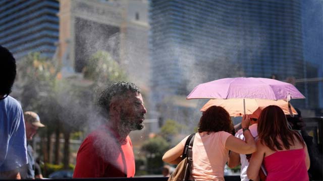 Las Vegas Sets Record for Consecutive Days Over 115F During Most Extreme Heatwave in History