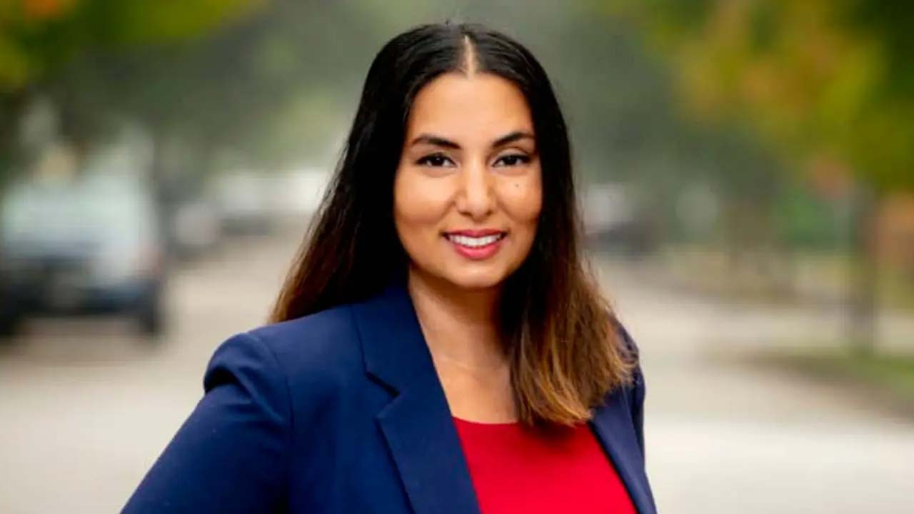 Nikki Sharma Makes History as First Indo-Canadian Deputy Premier of British Columbia