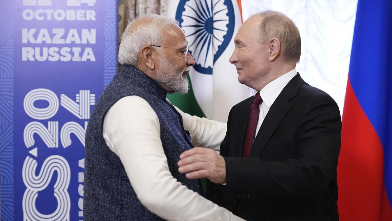 PM Modi and Putin Emphasize Peaceful Solutions at BRICS Summit Amidst Russia-Ukraine Tensions