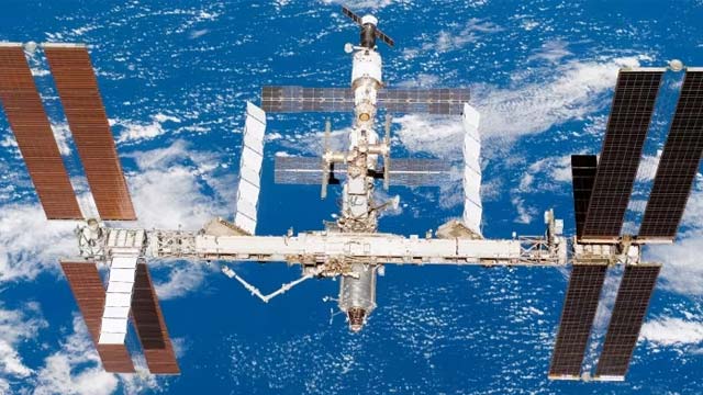 SpaceX to Decommission ISS: NASA Awards Elon Musk 7,036 Crore Contract