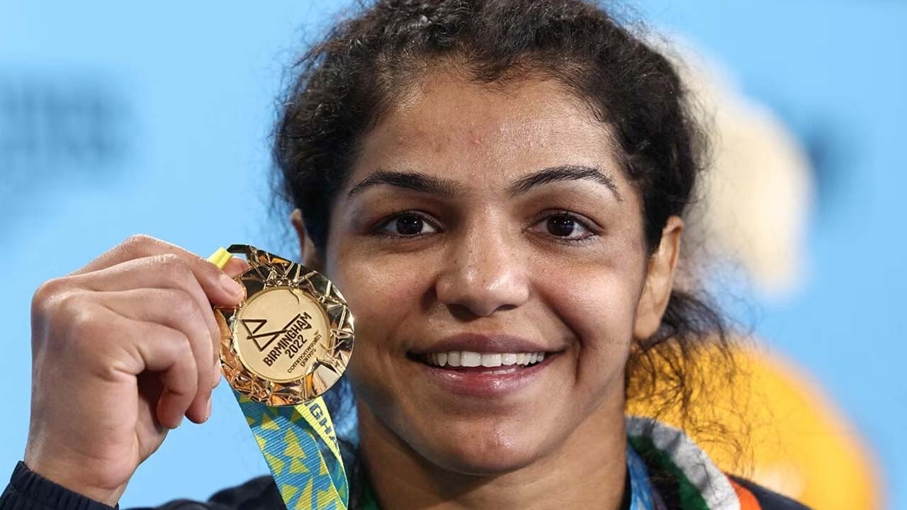 Olympic Star Sakshi Malik Reveals Disturbing Allegations in Autobiography