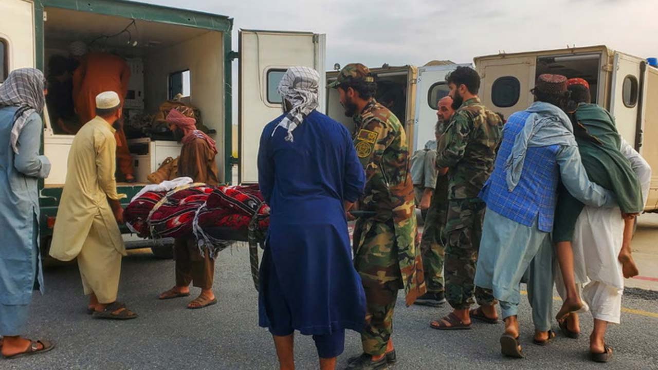 Deadly Afghanistan Earthquake Leaves 800 Dead, 2,800 Hurt