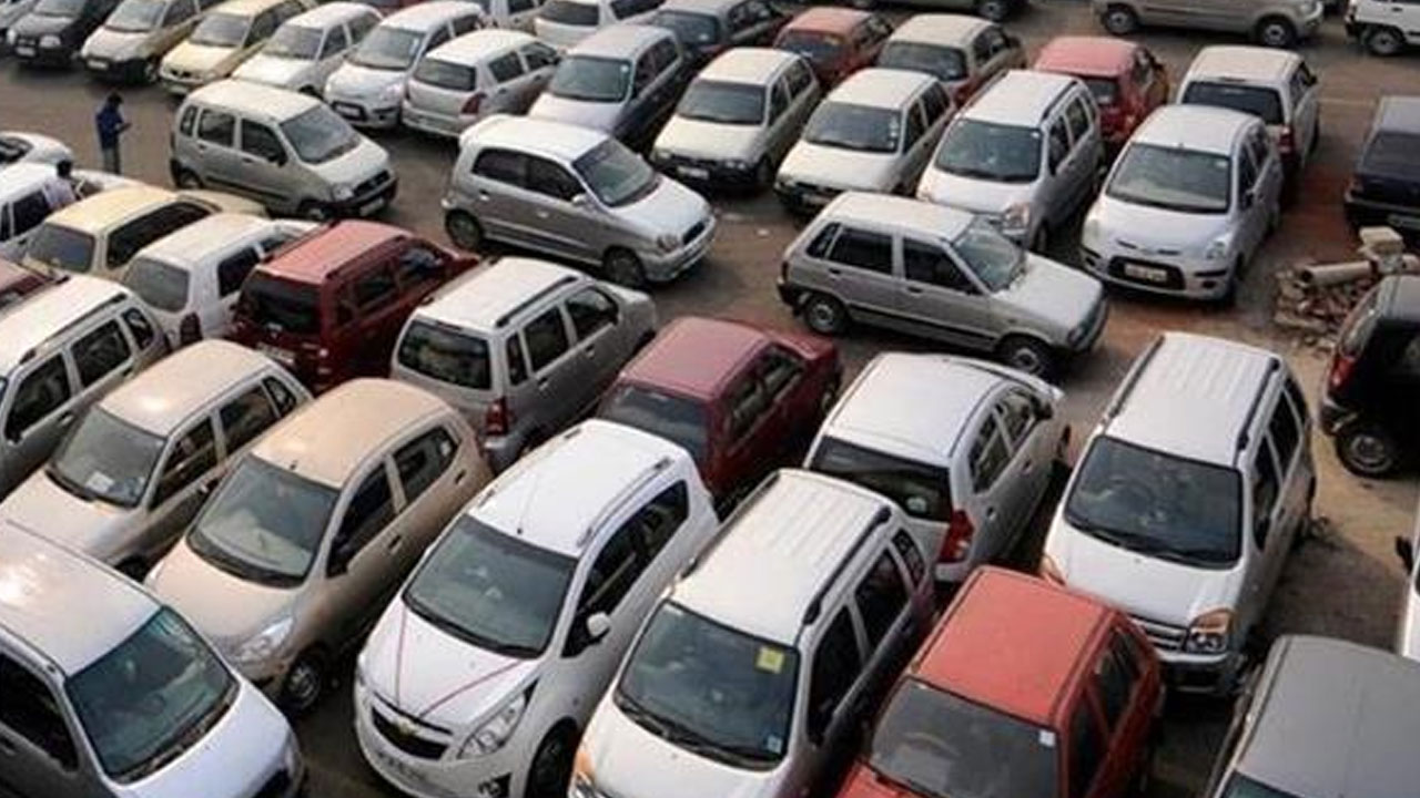 Ontario Police Arrest 20 in $25M Auto Theft Ring Shipping Cars to Middle East!