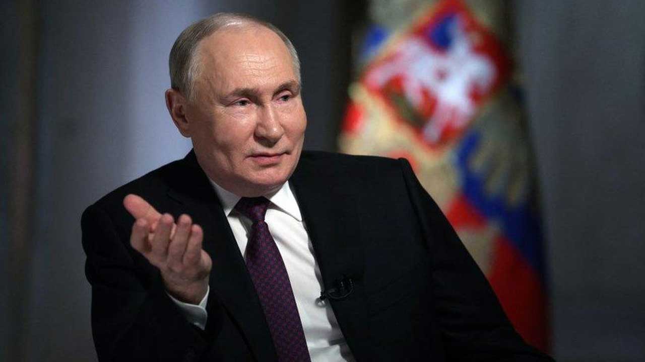 Russia to Match China Visa-Free Travel Policy as Putin Strengthens Xi Ties