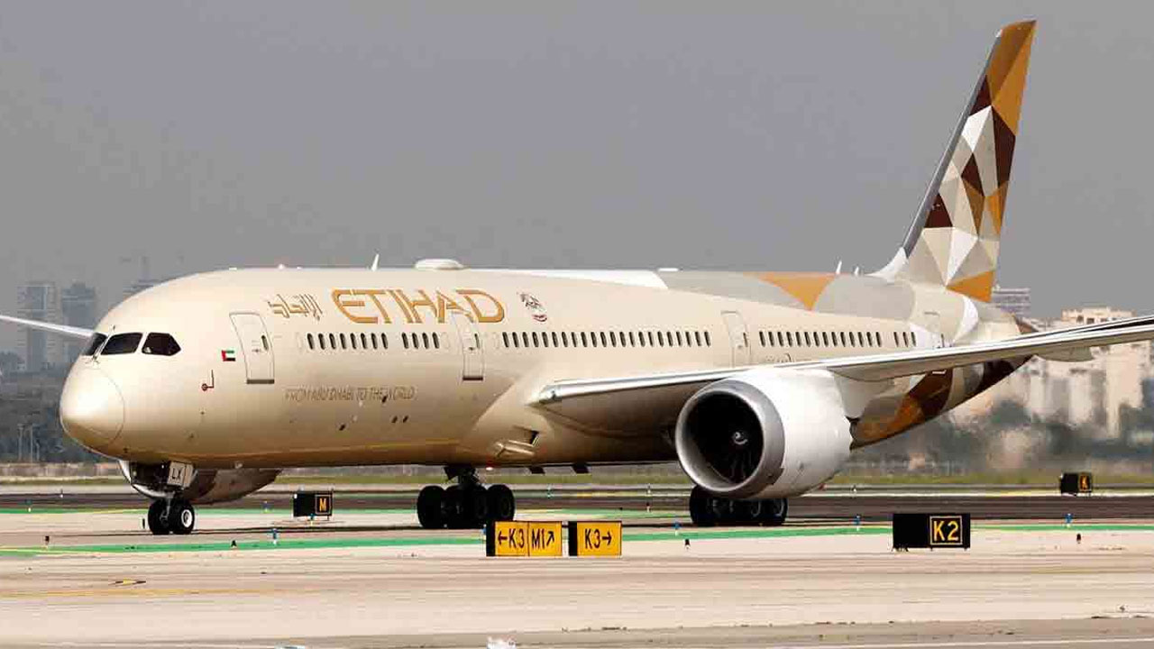 Etihad Airways Offers 30% Discount on Flights for Indian Travelers This Summer