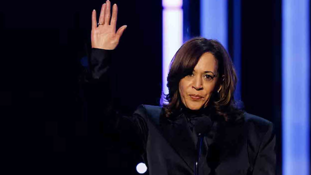 Kamala Harris Set to Enter California Governor Race?