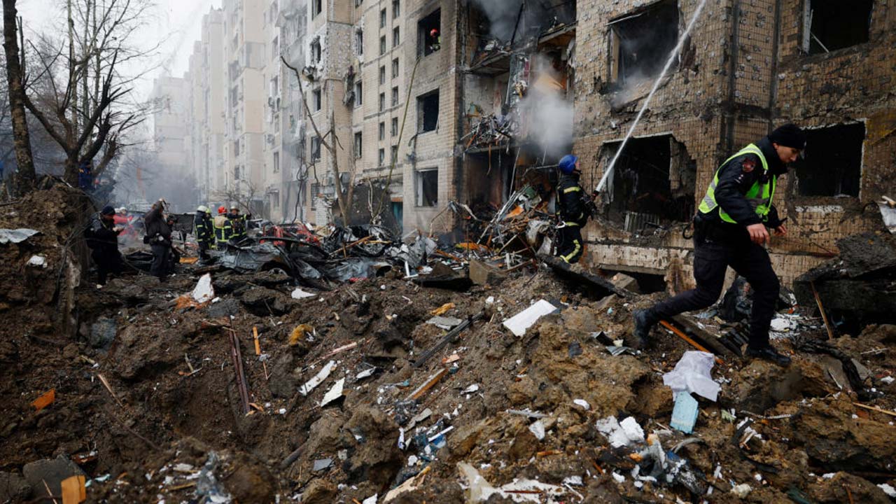 31 Dead, 5 Children Injured In Deadly Kyiv Strike