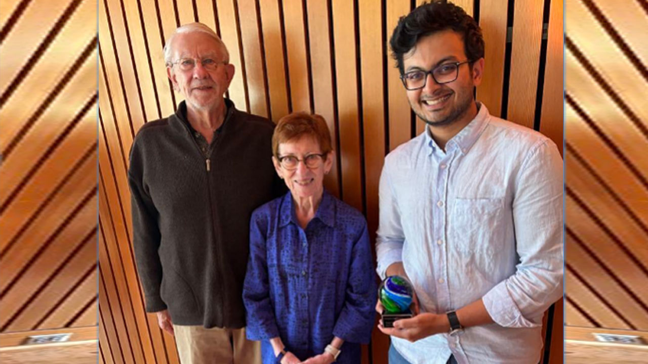 Indian Student Wins Grinnell 2025 Leadership Award