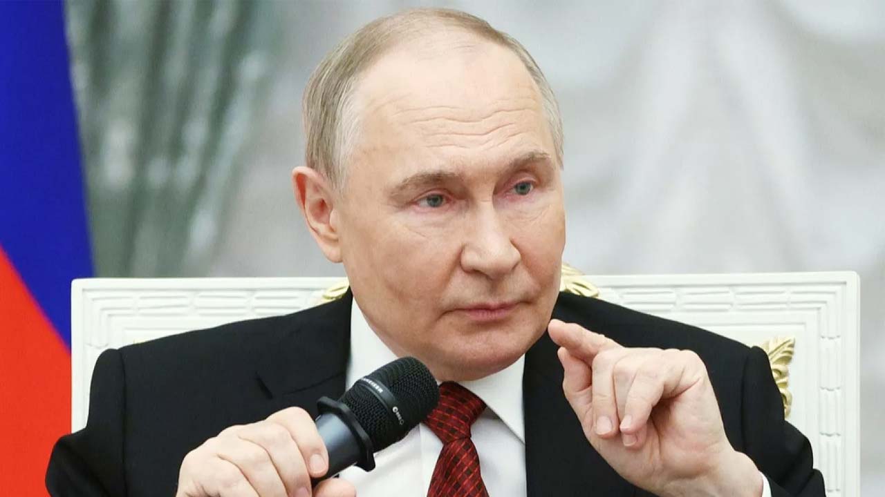 Putin Claims Entire Ukraine Belongs To Russia