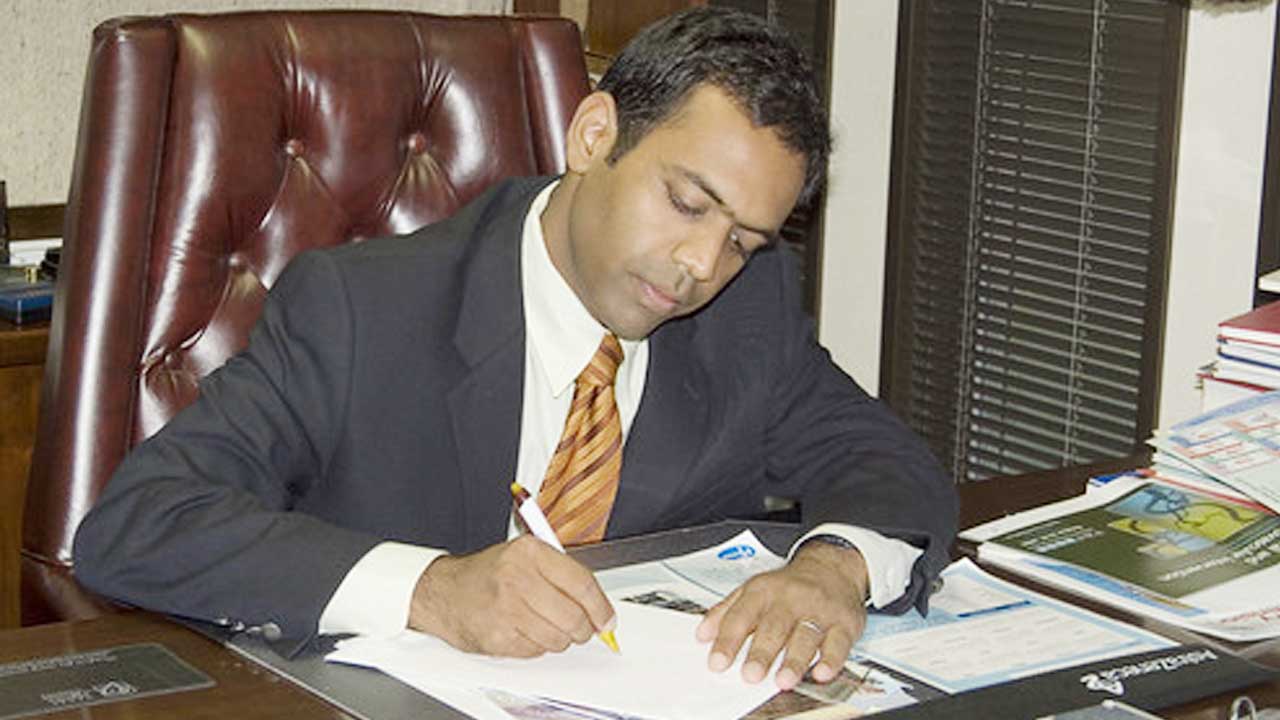 Can Raj Goyle Unseat Tom DiNapoli in 2026 Comptroller Race?