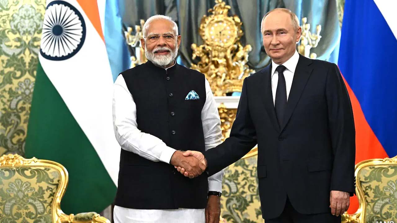 Russia Slams US Over Trumps Tariff Threats On India
