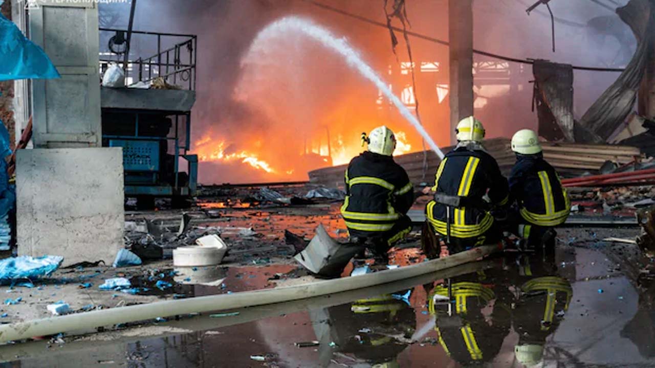 Russia Fires 400 Drones, 40 Missiles In Overnight Strikes On Ukraine: Zelenskyy