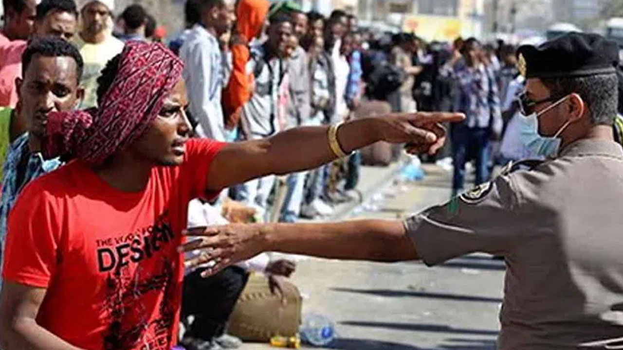 Saudi Arabia Cracks Down on Illegal Migrants Ahead of Hajj 2025