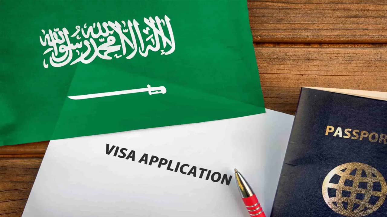 Saudi Arabia Tightens Visa Regulations: What It Means for Indian Workers and NRIs