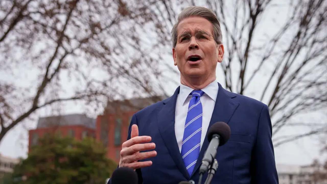 More Tariffs On India? Trump Eyes Secondary Sanctions