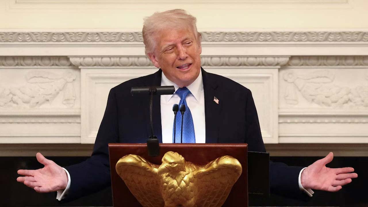 Trump Admin Suspends US Student Visa Interviews