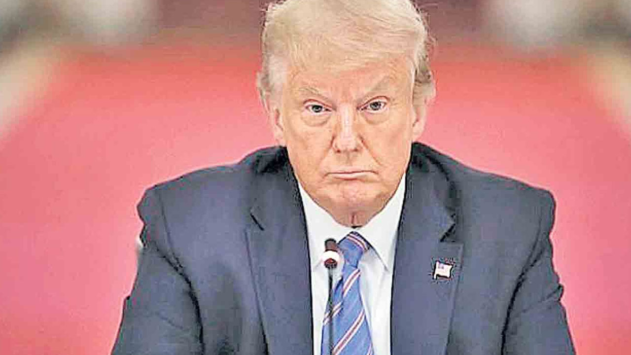 Trump Administration Faces Legal Challenge Over Expulsion of Foreign Students