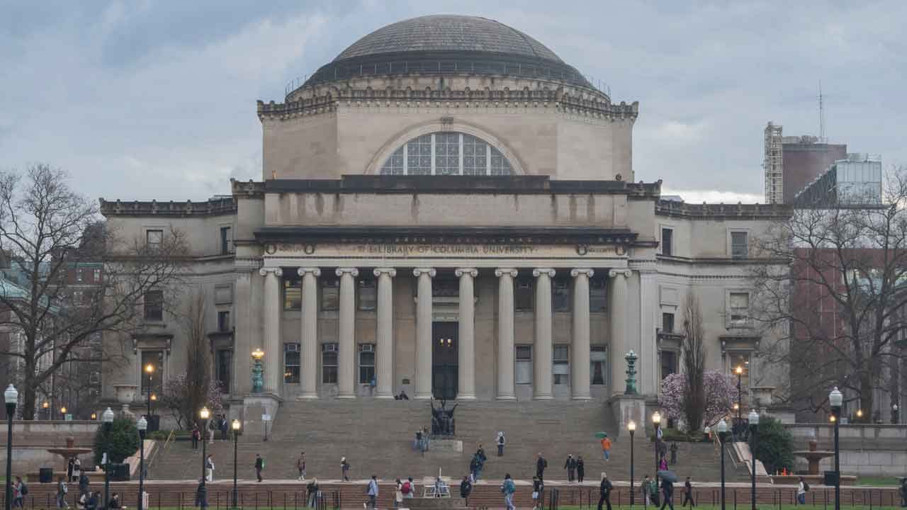 Trump Administration Warns Columbia University, Tightens Harvard Visa Restrictions