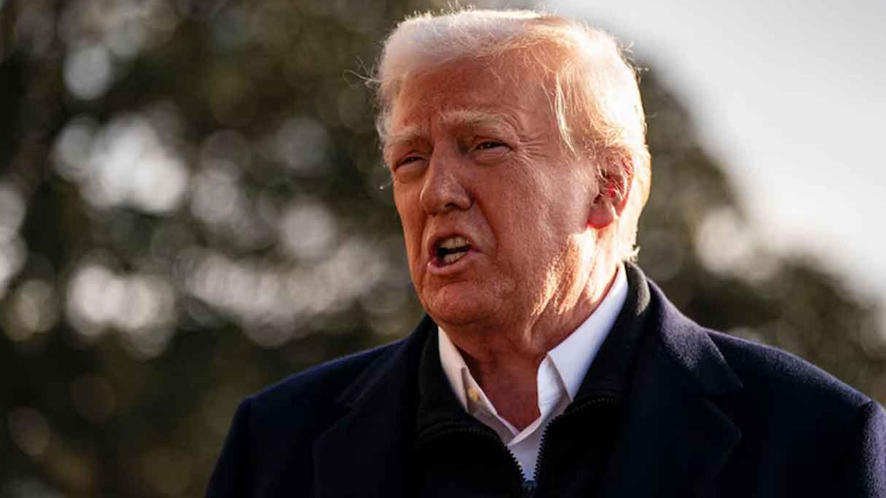 Trump Offers Flight Fare and Aid to Voluntary Deportees