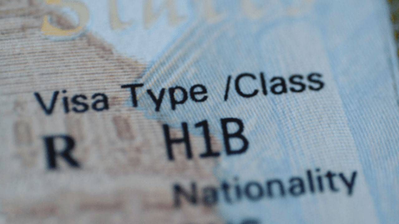 Trumps Plan to Reform H-1B Visas and Green Card Backlogs