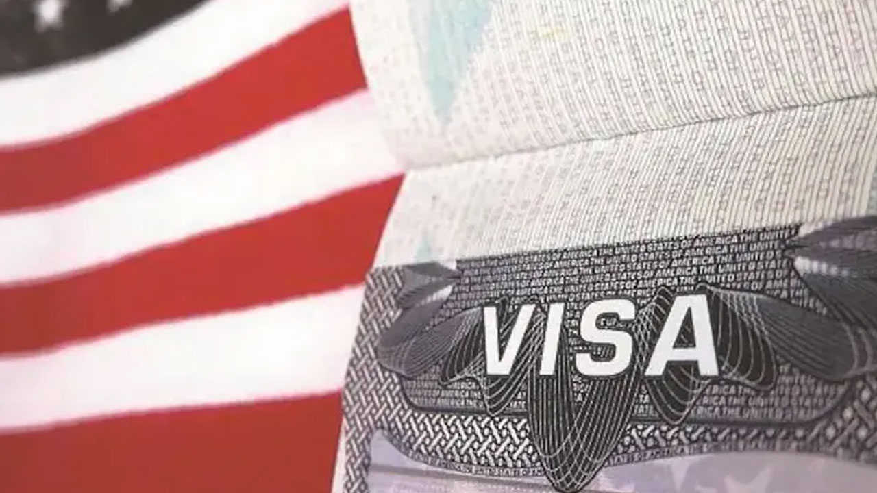 US Visa Interview Slots Disappearing: Indian Students Face Growing Uncertainty