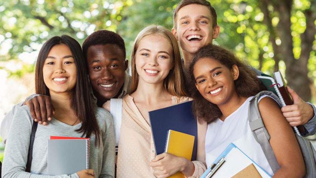 Fear, Surveillance Haunt International Students as Visa Uncertainty Grows in US