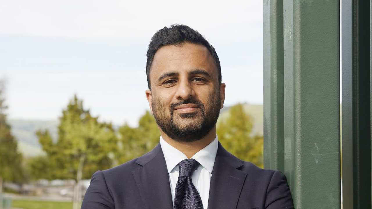 Indian-Origin Entrepreneur Ethan Agarwal Enters California Congressional Race